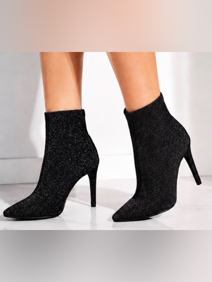 Trash Black Sparkle Lurex Pointed Toe Ankle Booties Size 8. 4” Heel Worn Once.